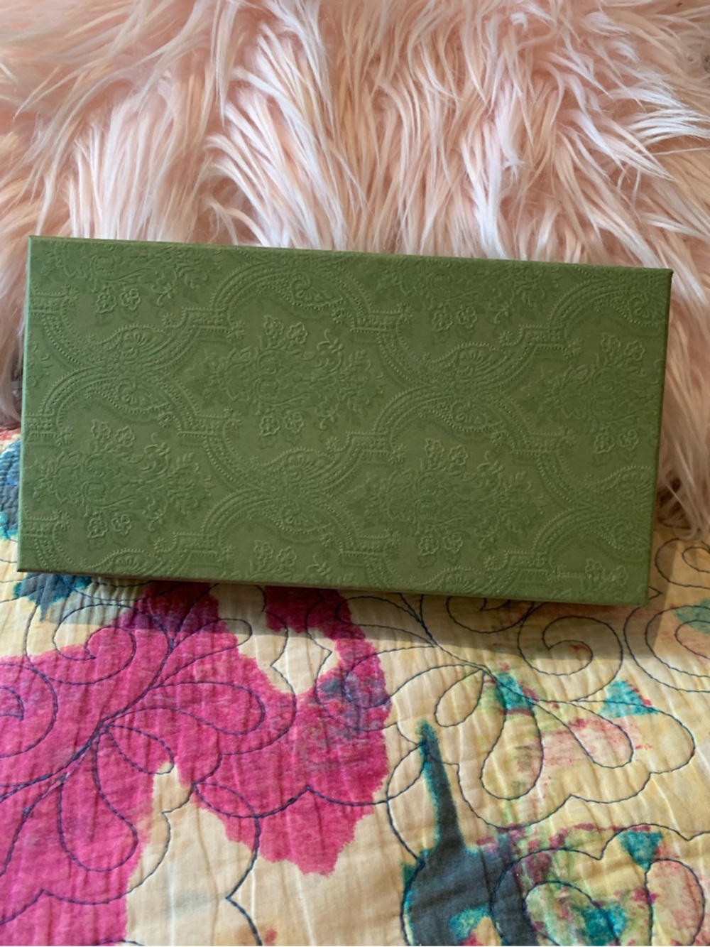 ❤️GUCCI 🎁 GIFT BOX❤️EXCELLENT CONDITION!! - Picture 3 of 9